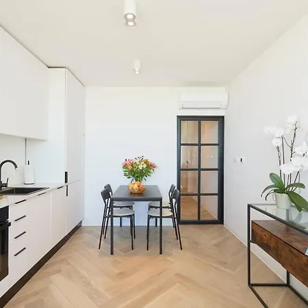 Newcitygem! Enjoy Sunsets@bright&modern 1br * Dubrovnik